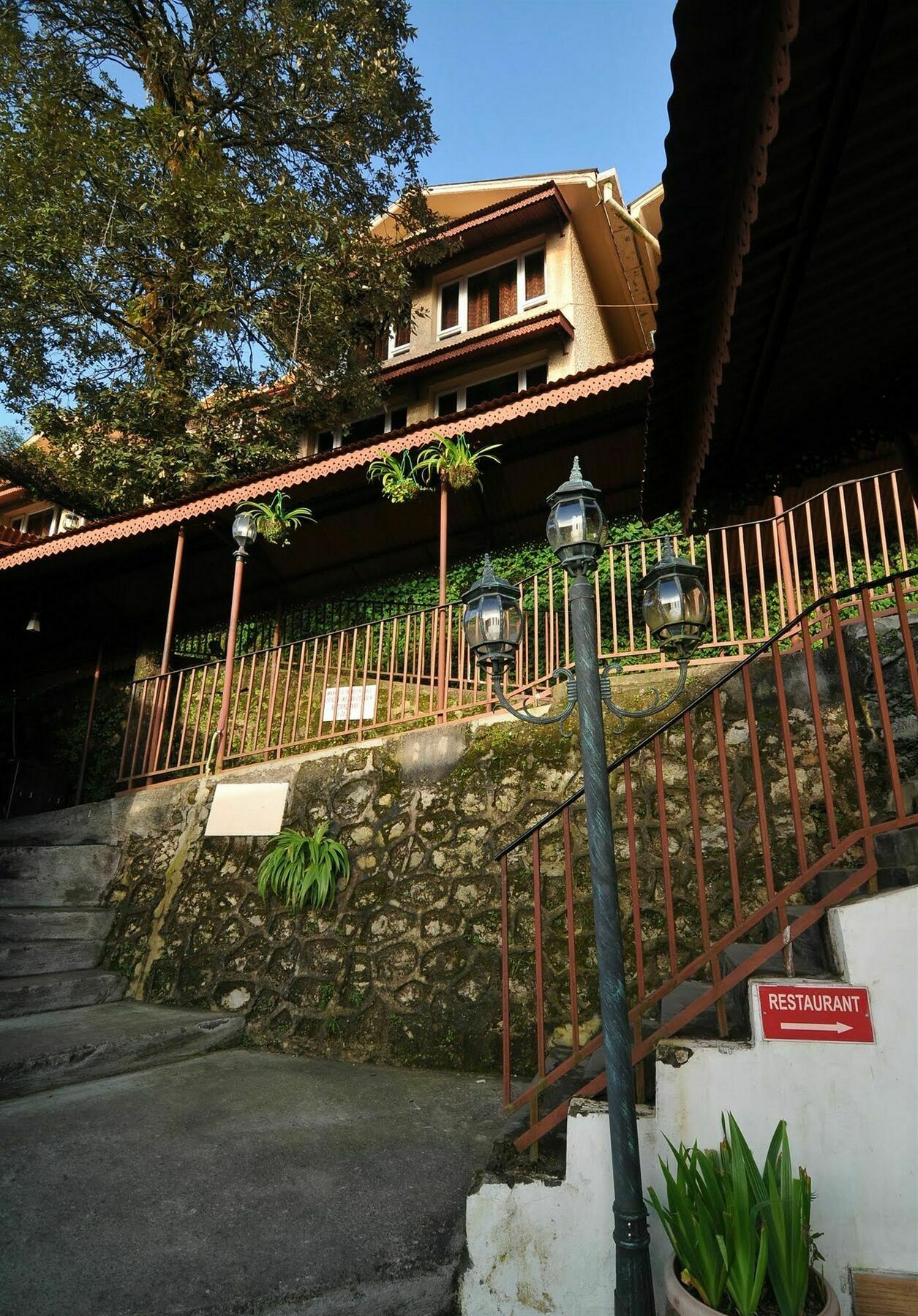 คลับ มหินทรา มัสซูรี Hotel ภายนอก รูปภาพ